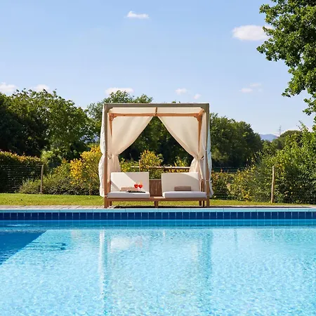 Villa Colonica Tuori At Tenuta Schifanoia